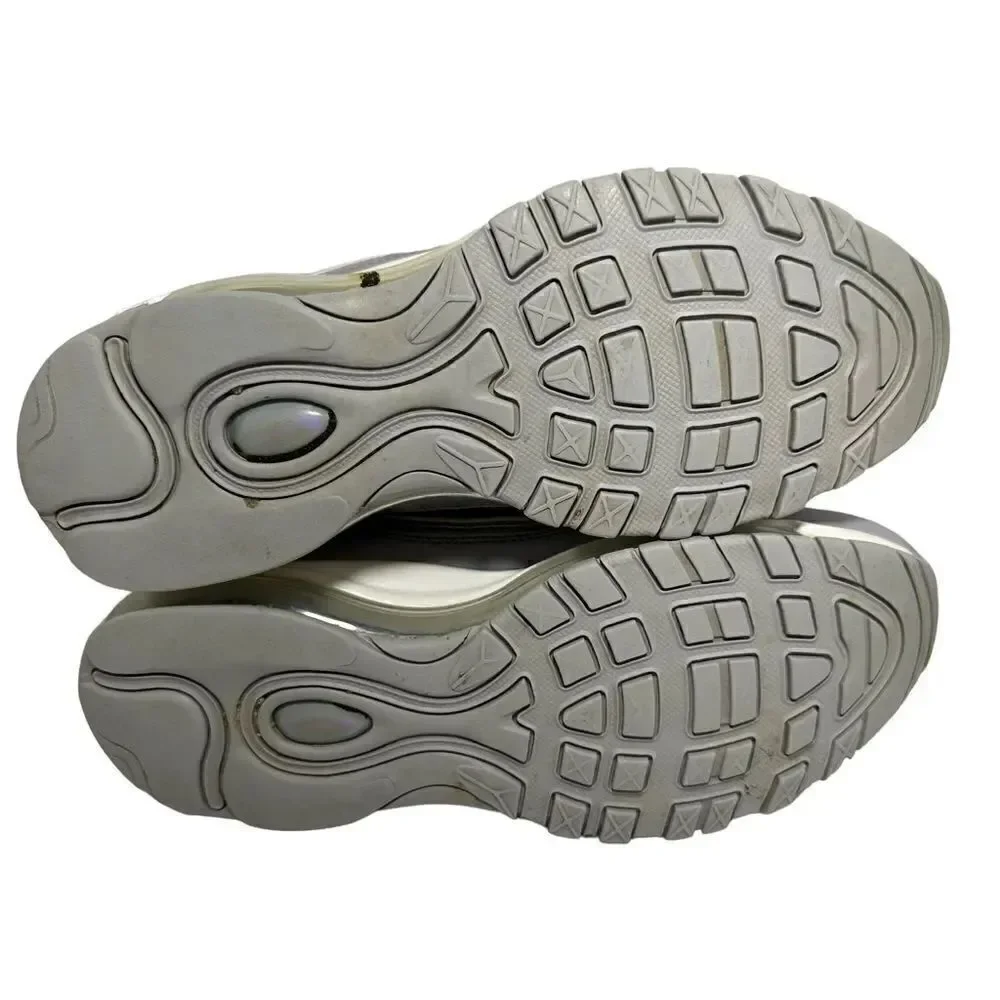 Women’s Nike air max size 8 Gray athletics shoes
